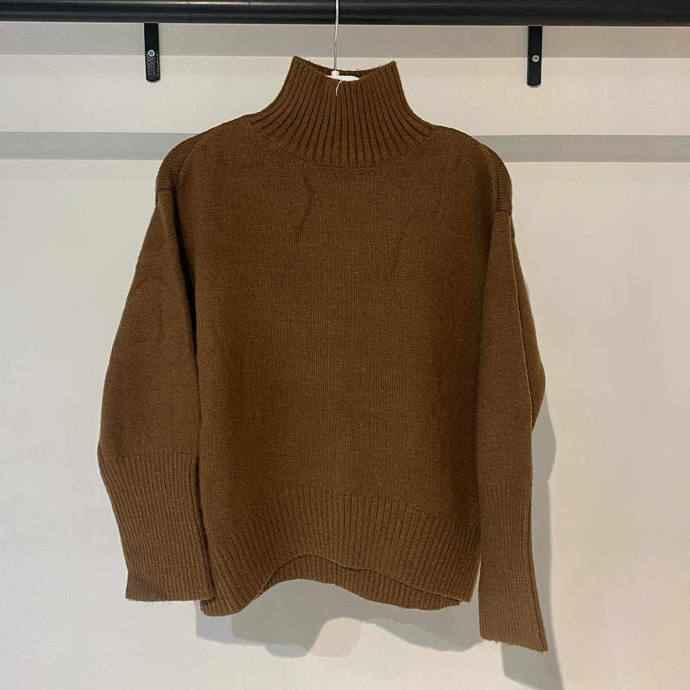 بافت زنانه یقه اسکی قهوه‌ای Fall 59