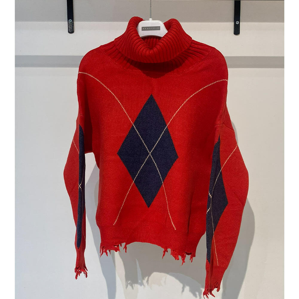 بافت زنانه یقه اسکی قرمز طرح دار Fall 38