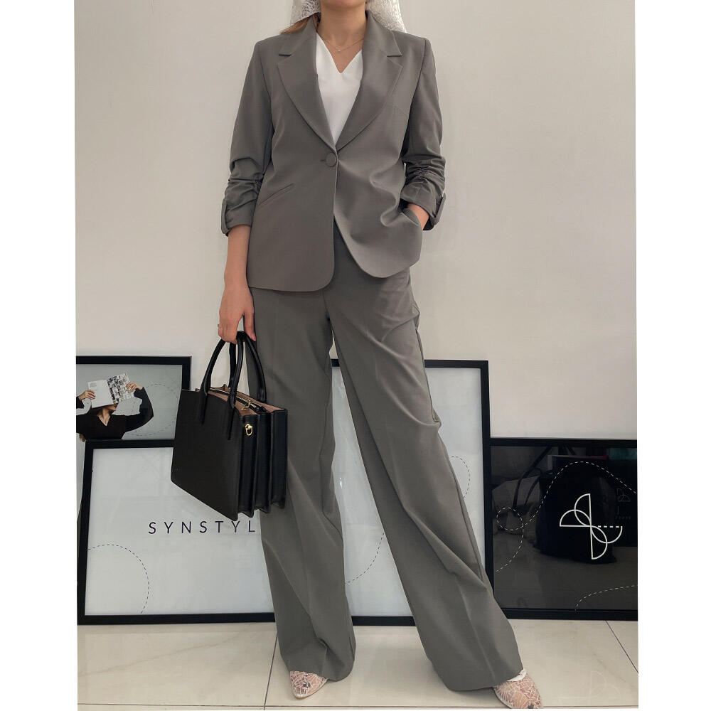 کت و شلوار زنانه کرپ کلرن ( Celeren ) کد 5413