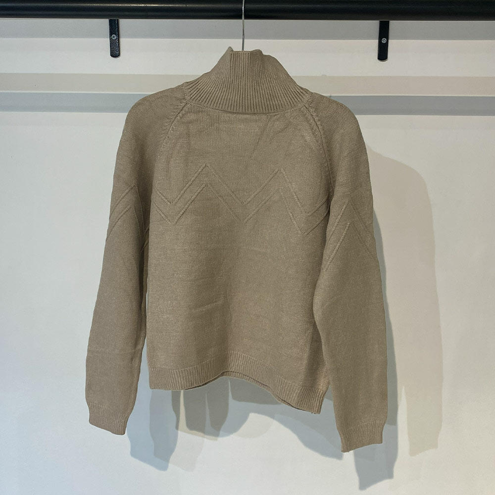 بافت زنانه یقه ایستاده نسکافه‌ای Fall 34