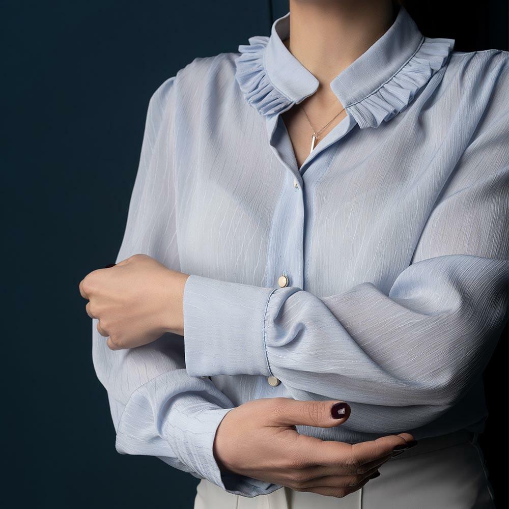 شومیز زنانه‌ کریشه یقه چین‌دار مالین (Malin) سین استایل