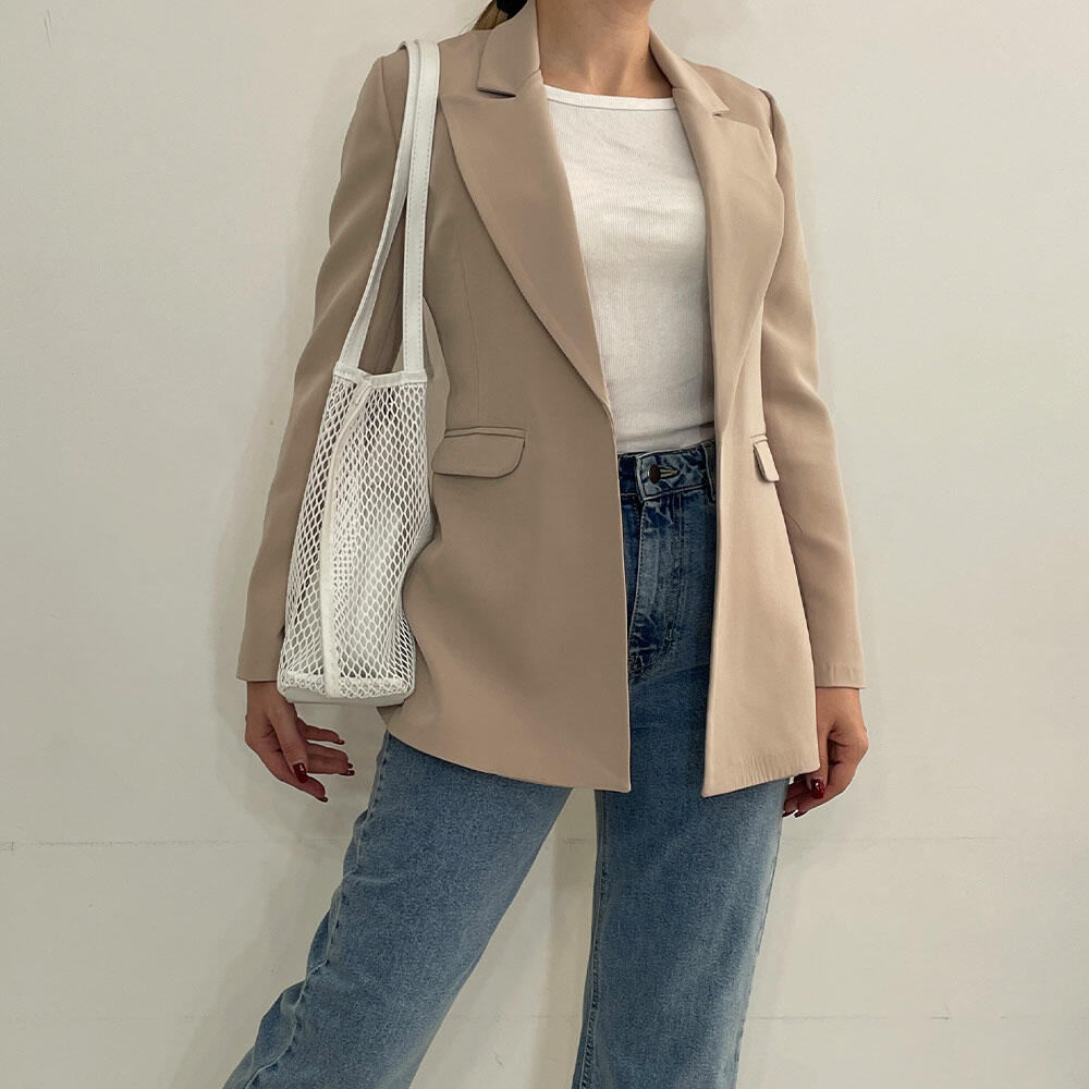 کت زنانه کرپ کاپرینا (Caprina) سین استایل