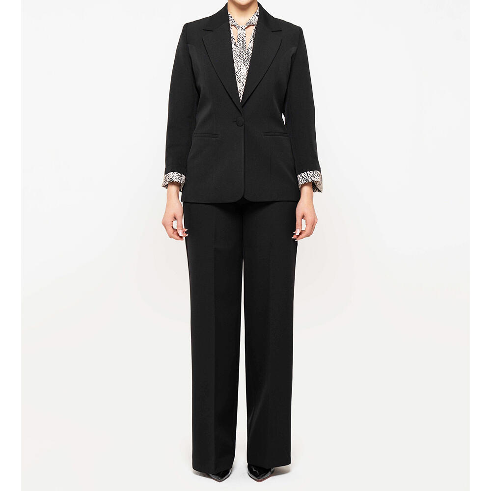 ست سه تیکه کت و شلوار و تاپ زنانه کرپ دیواین ( Divine ) کد 5414