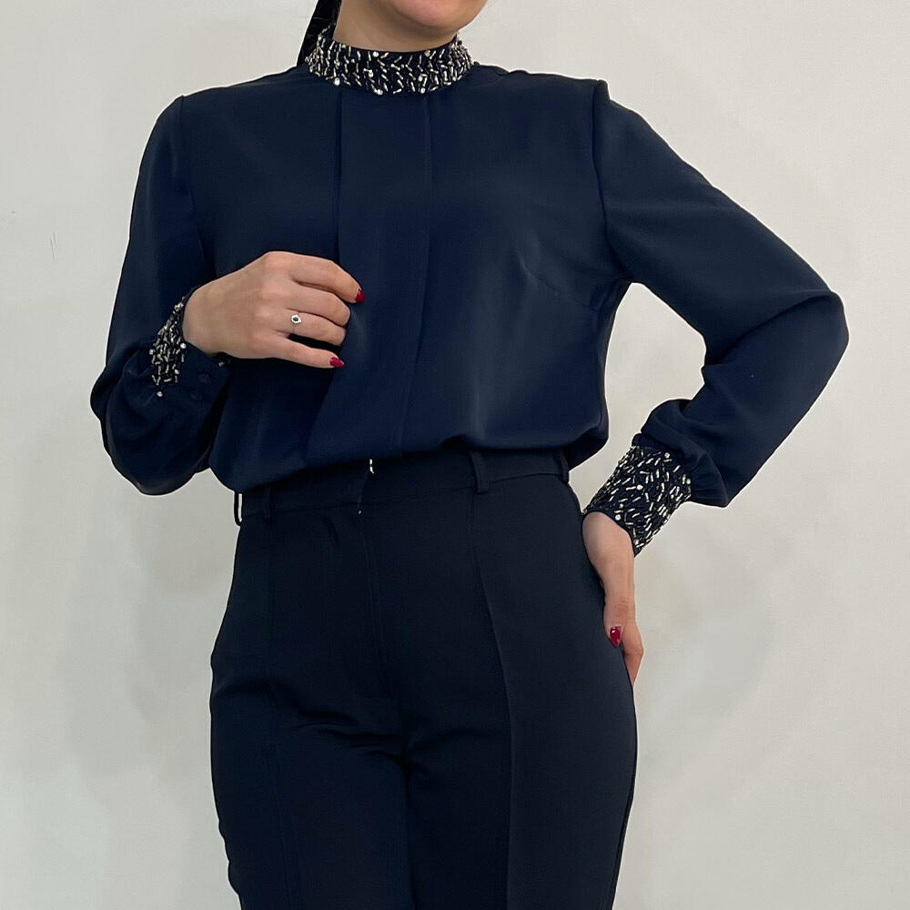 شومیز زنانه جواهردوزی لیلی (Lili) کد 2327