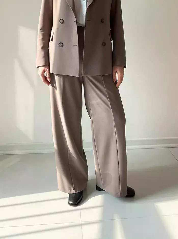 کت و شلوار زنانه قهوه ای شارلوت کد 5596