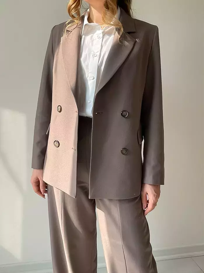 کت و شلوار زنانه قهوه ای شارلوت کد 5596